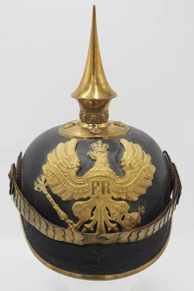 Prussian Infantry officers Pickelhaube with Field Cover Visuel 1 principal